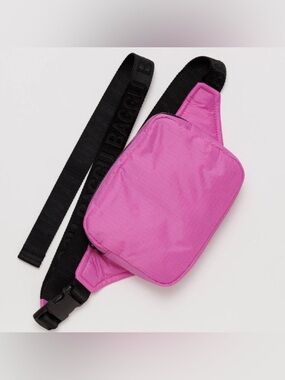 BAGGU Fanny Pack / Bum Bag